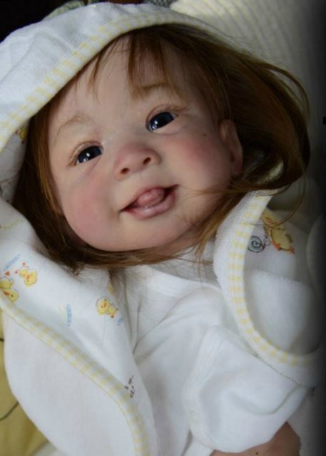 Прототип солнечная детка "Jenny" скульптор Alicia Toner (фото 6)