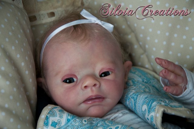 Молд с синдромом дауна PEBBLES в исполнении SILVIACREATIONS