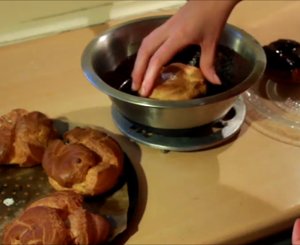 Новогодние рецепты: Голландские пирожные Bos­sche bol­len (Босшеболлен)