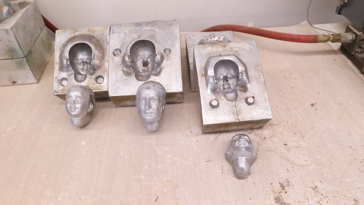 Впервые за 40 лет. День открытых дверей на кукольной фабрике R John Wright. Часть третья: Процесс производства