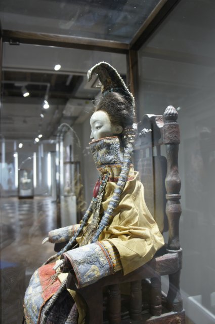 Выставка кукол по эскизам главного художника фильма "Монгол" - Даши Намдакова