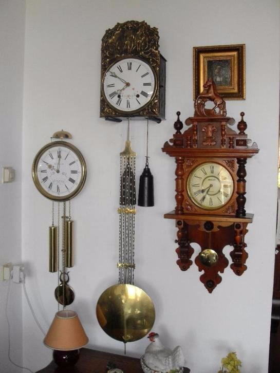 Старинные часы еще идут. Коллекция старинных часов