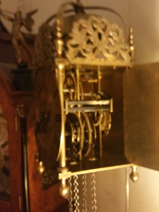 Старинные часы еще идут. Коллекция старинных часов - часть вторая