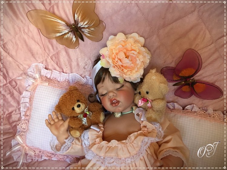 Сладкий сон от Файзах Спанос