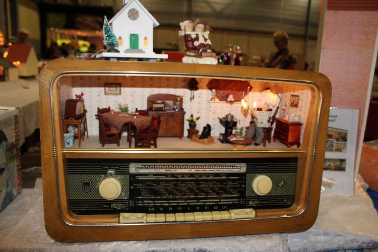 Все на выставку! Кукольные домики и миниатюра