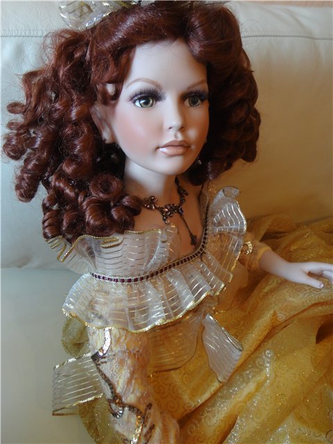 Ты провинилась...красотою! А это редкое богатство! Фарфоровая кукла Donna Rubert - София