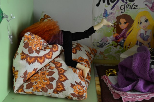 Операция ищем подарок! Fantasy Doll :Charlotte