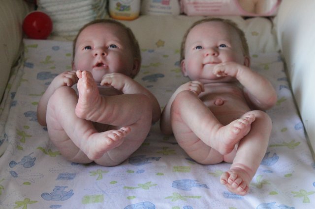 Кукляшечки близняшечки... Куколки реборн Виктории Вишни (фото 9)