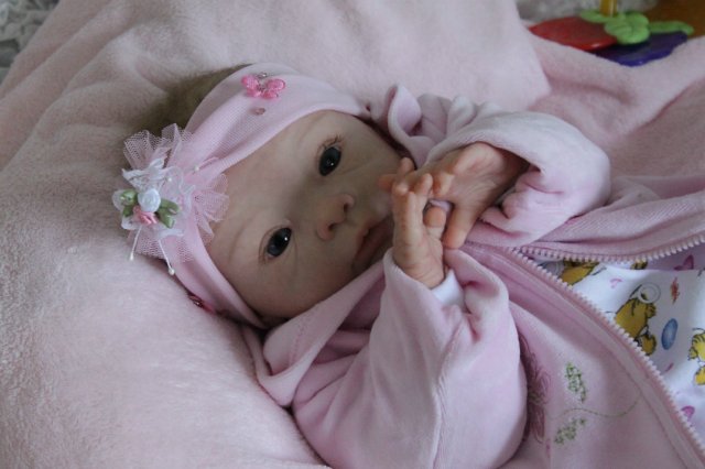 И снова Софиюшка... Куколка реборн Виктории Вишни