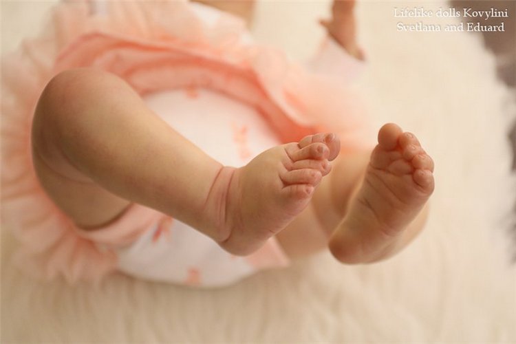 На щечке родинка, а в глазах любовь! Варенька - кукла реборн Ковылиных Светланы и Эдуарда