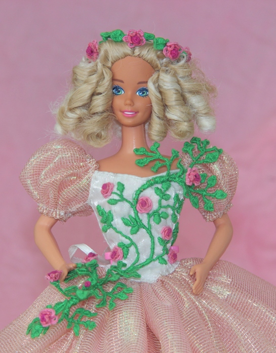 Простушка и розовый куст — Реставрация и преображение кукол: ремонт