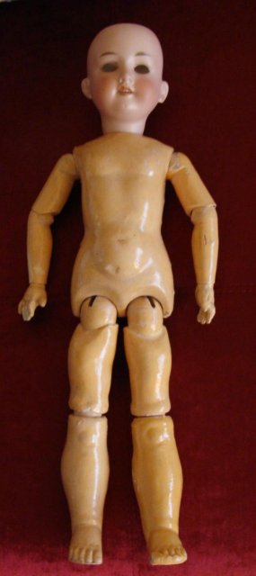 Я называла её Ася. Armand Marseille