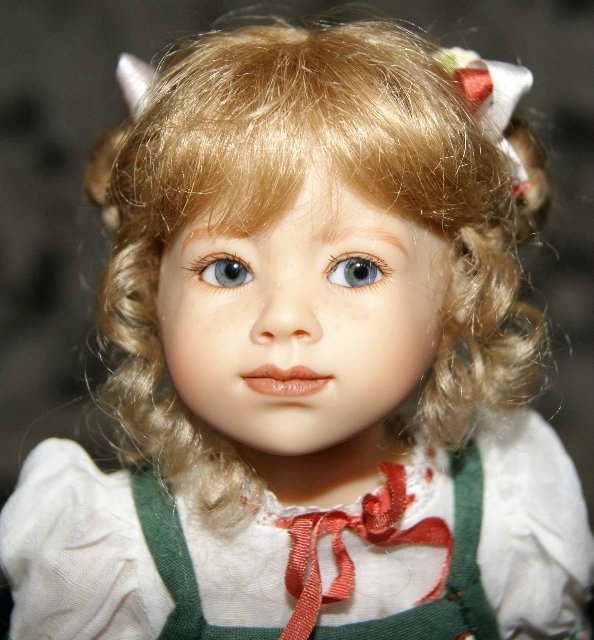 Добрая волшебница Frau Heidi Plucszok