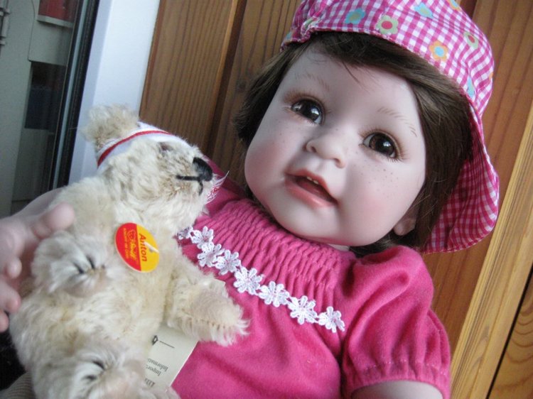 Разные детки Адора одного молда