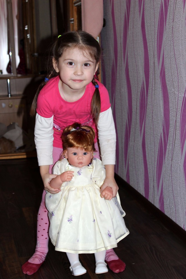 По следам 14 февраля, Моя прекрасная девочка Марго, Sweet Violets Lee Middleton