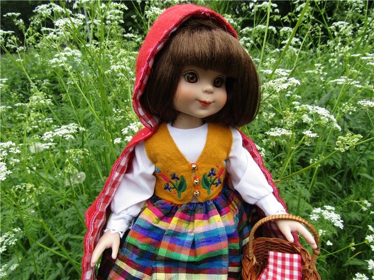 Красная Шапочка - милая лапочка. По следам конкурса Кукла, как сказочный персонаж