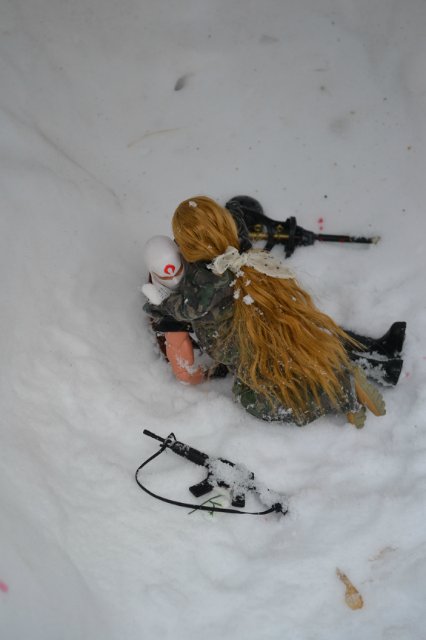 Почему Киншин не пришел... (action man and J-doll) (фото 9)