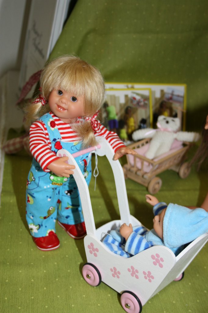 Летняя встреча коллекционеров в магазине Гюнзел, Голландия. Часть первая. Любителям Вихтелей посвящается