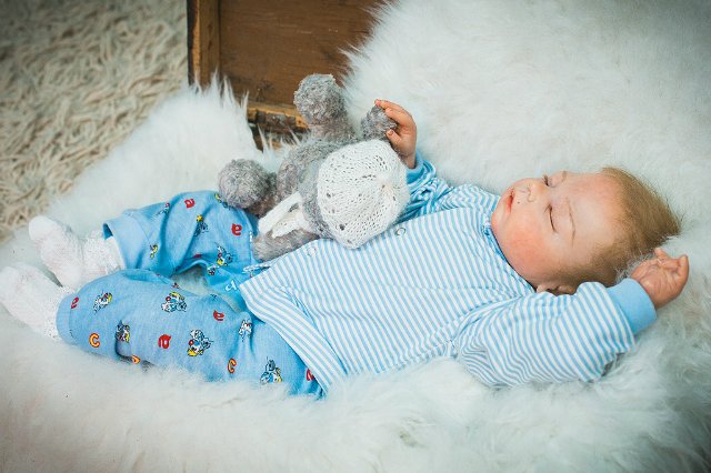 Новогодняя фотосессия малыша, куклы реборн Ольги Коновниной