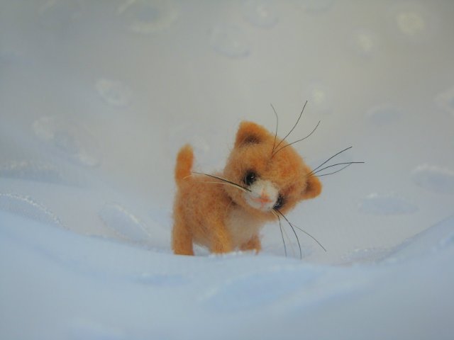 Я тигрёнок, а не киска! Авторская игрушка валянием Ольги Чернухо (фото 2)