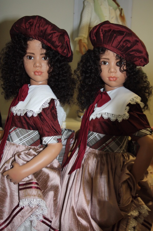 Августовская встреча в клубе коллекционеров с фрау Hildegard Gunzel. Часть 4. О планах на следующий год и подписи кукол