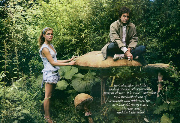 Глубока ли кроличья нора или Хэллоуин в Зазеркалье