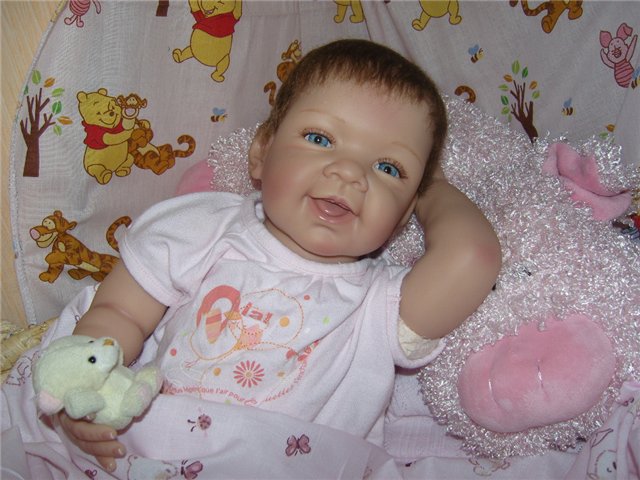 Долгожданная улыбашка "Pretty in Pink", Ashton Drake (фото 8)