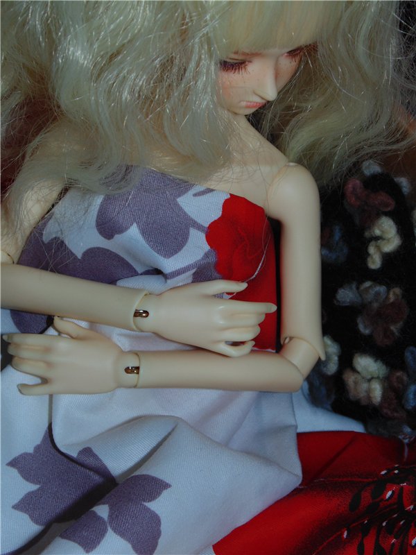 Каждая принцесса желает быть красивой.. или.. Принцесса Облаков примеряет наряд