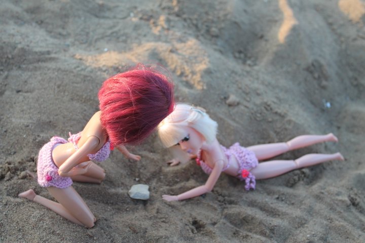 Девочки едут в санаторий, отпуск, день первый