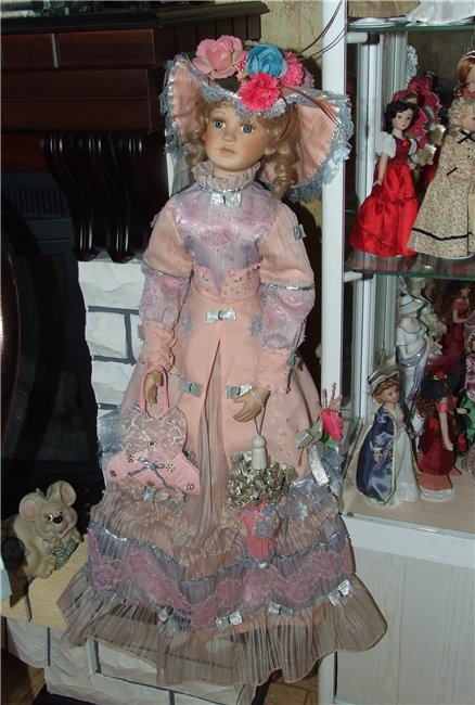 Пополнение моей коллекции фарфоровых кукол