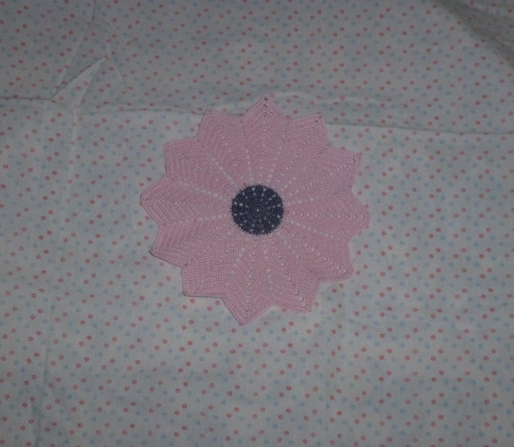 Мои новые работы - вязаные салфетки крючком - часть 2 (фото 8)