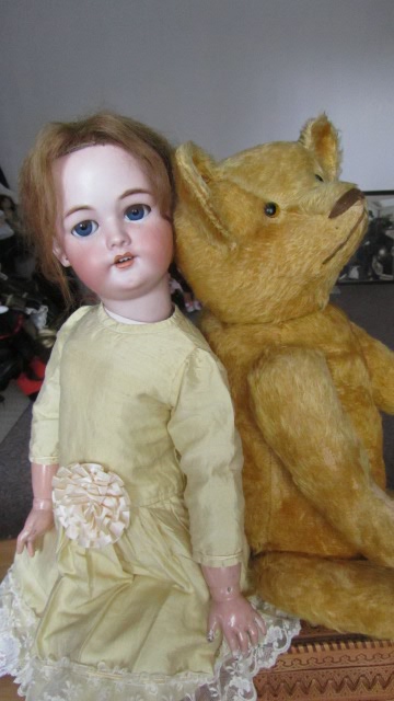 Мишутка набитый соломой — Редкие антикварные куклы и реплики: воск (фото 4)