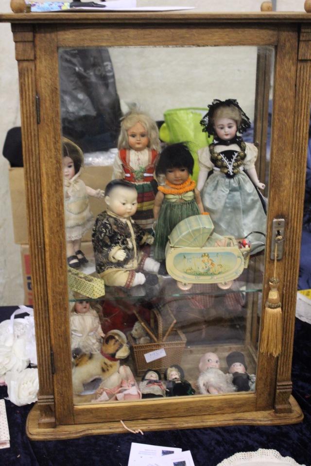 Выставка мишек, кукол и кукольной миниатюры в Голландии 2017 - часть третья