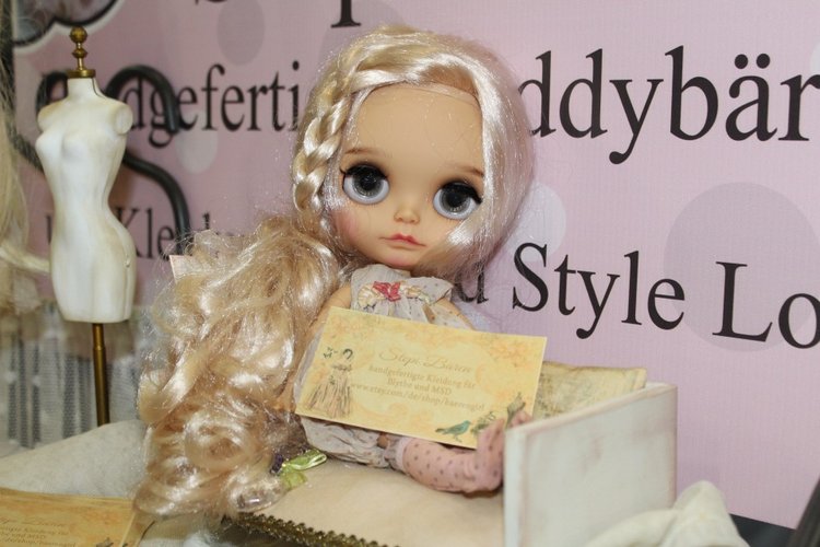 Все на выставку! Продолжение: Куклы и мишки