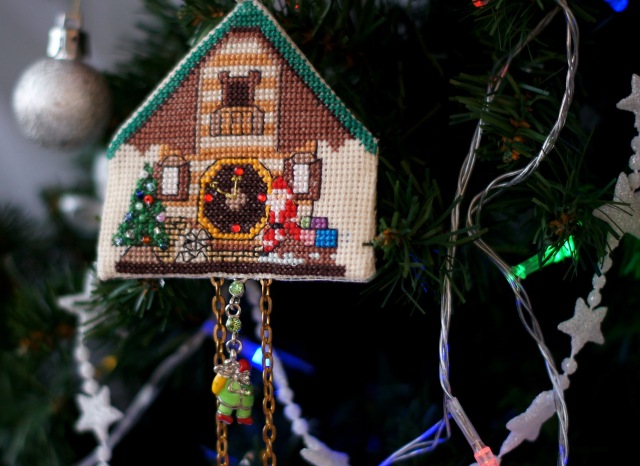 Новый год ручной работы . Вышивка