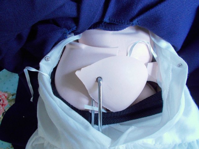 Обворожительная фарфоровая кукла Джульет от мастеров Анжелы и Джона Баркер | Бэйбики Обворожительная фарфоровая кукла Джульет от мастеров Анжелы и Джона Баркер