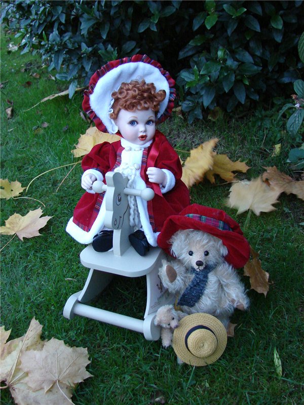 Кукла в шляпке или как я выбирала фото к конкурсу | Бэйбики Кукла в шляпке или как я выбирала фото к конкурсу