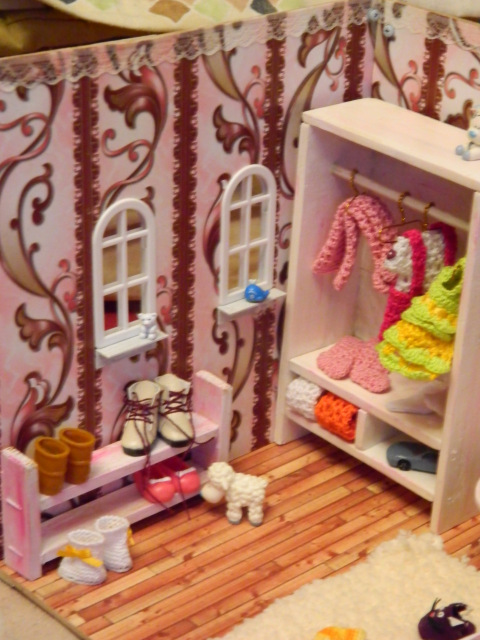 Вот и мой румбокс для кукол готов