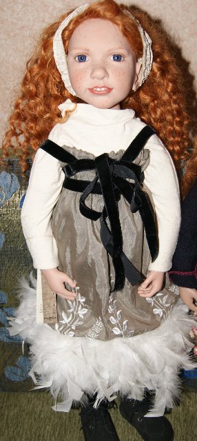 Кто стучится в дверь ко мне с толстой сумкой на ремне