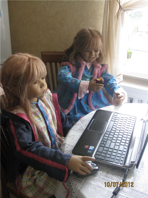 Такие разные сестренки-двойняшки А .Химштедт