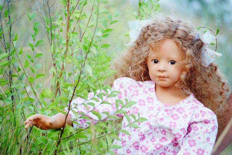 Антония на прогулке