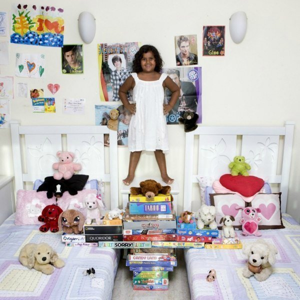 История игрушек и Семейные ценности Габриэле Галимберти (фото 8)