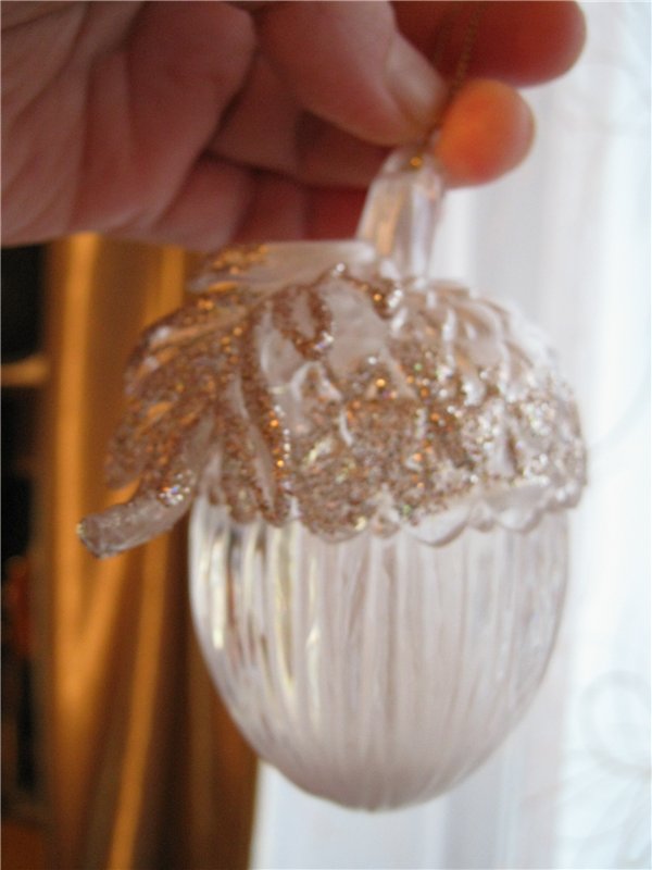 Фигурки изо "льда" (елочные игрушки 21 века)