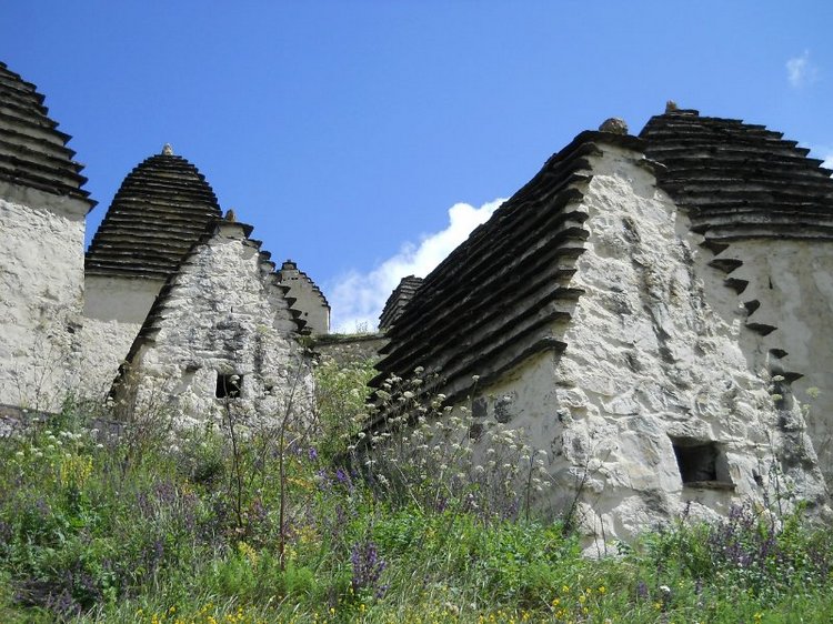 Даргавс, город мертвых. Кобанское ущелье. Башня кровника. Кахтисар. Республика Северная Осетия (фото 9)