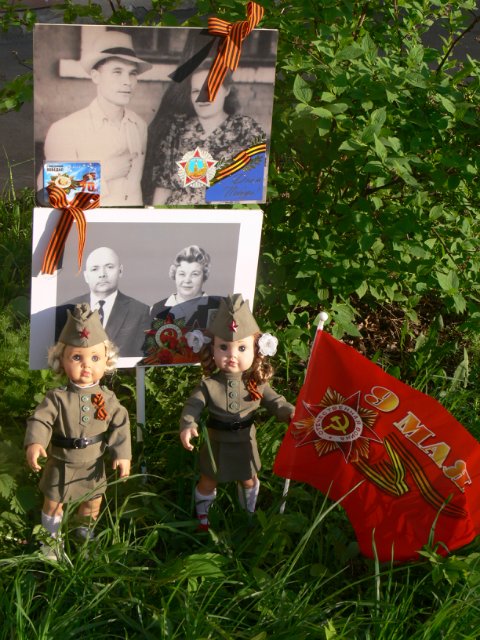 Праздник Победы и шествие Бессмертного полка в Санкт Петербурге с девчонками Gotz