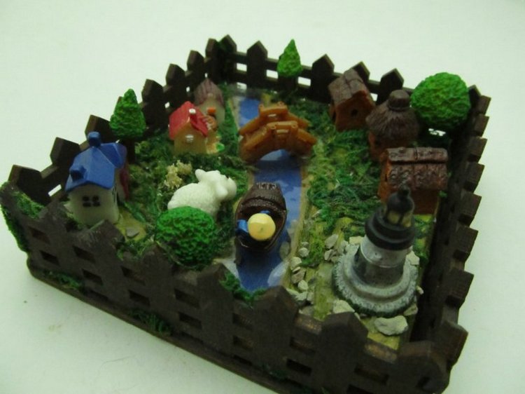 Миниатюрная композиция для кукол