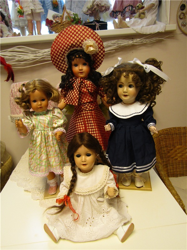 Великолепная четверка — Редкие антикварные куклы и реплики: воск (фото 7)