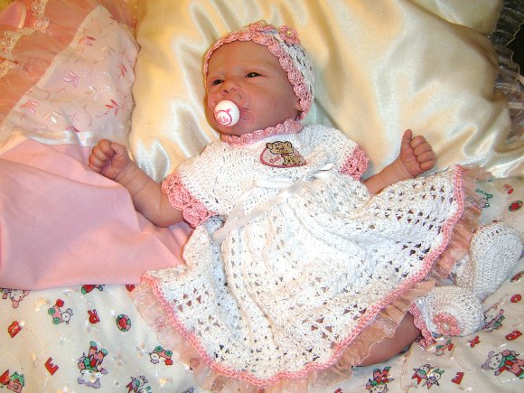 В ожидание весны.Кукольные наряды моих девочек