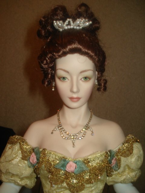 Леди Маргарет "Презентация Королевы", фарфоровая кукла от Даны Гибсон для Franklin Mint | Бэйбики Леди Маргарет "Презентация Королевы", фарфоровая кукла от Даны Гибсон для Franklin Mint (фото 9)