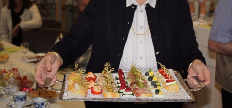 Августовская встреча в клубе коллекционеров с фрау Hildegard Gunzel. Часть 4. О планах на следующий год и подписи кукол